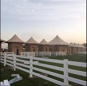 Paneles de PVC para cercas de caballos Fábrica de cercas de seguridad Sostenibles Bajo mantenimiento Popular - Product Image 2