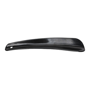 Curved Shoehorn 17.4cm Plastic Short Handle Portable Shoe <b>Puller</b> For Pregnant Women Household Use - Product Image 3