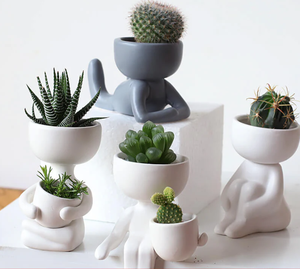 Maceta <span class=keywords><strong>de</strong></span> cerámica blanca creativa, maceta <span class=keywords><strong>de</strong></span> estatuilla blanca para decoración <span class=keywords><strong>de</strong></span> oficina <span class=keywords><strong>de</strong></span> <span class=keywords><strong>mesa</strong></span> <span class=keywords><strong>de</strong></span> <span class=keywords><strong>cactus</strong></span> y suculentas - Product Image 3