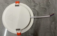 Haute luminosité DLC approuvé panneau LED conception d'éclairage de bureau moderne faible UGR plastique lampe corps panneaux de plafond rétro-éclairé