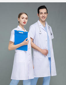 Camice da Laboratorio Bianco in Cotone a Maniche Corte Personalizzato per Farmacisti, Chimisti, Scienziati, Uniforme Medica per Ospedale, Dottori e Infermieri - Product Image 2