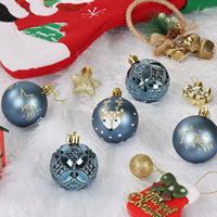 35 pièces de boules de Noël festives en plastique électroplaqué de 6 cm, rouge, vert, or, avec motif de renne, pour décoration suspendue de sapin et de fête