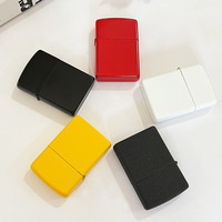 Briquet à kérosène coupe-vent à clapet, en métal, avec logo gravé au laser personnalisé, peinture noire en spray