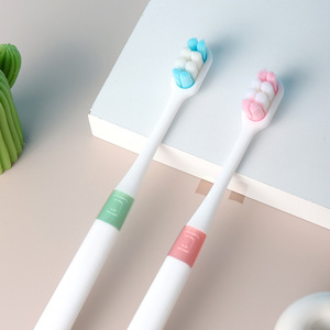 Lot de 2 brosses à dents manuelles souples à 10 000 poils, petite tête, pour adulte, idéales pour les voyages - Product Image 4
