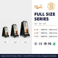Écran publicitaire mobile double face de 32/43/55 pouces, 2000 nits, IP65, étanche, alimenté par batterie, pour la vente au détail et les événements