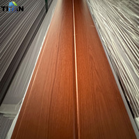 Panneaux de plafond en PVC imitation bois blanc pour la décoration intérieure - Tablillas PVC Cielo pour la maison