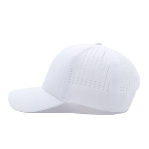 Gorra de Béisbol Ajustable de 6 Paneles, Blanca, Impermeable, con Diseño Perforado con Láser, Letra Curva Impresa en Goma - Product Image 3