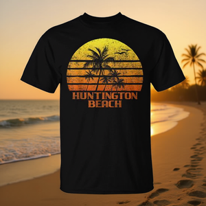 Camiseta vintage de Huntington Beach con diseño retro de palmeras, unisex, para adultos, cuello redondo, manga corta - Product Image 3