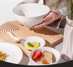 Juegos de <span class=keywords><strong>vajilla</strong></span> de boda blanca de grano en relieve, plato de cena blanco de cerámica al por mayor, juegos de <span class=keywords><strong>vajilla</strong></span> <span class=keywords><strong>para</strong></span> <span class=keywords><strong>6</strong></span> <span class=keywords><strong>personas</strong></span> - Product Image 2