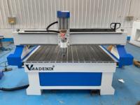 Routeur CNC 1325 à 3 axes, machine de gravure et de fraisage industrielle pour le travail du bois, la fabrication d'armoires et de signalétique