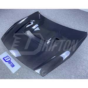 Capot en fibre de carbone style VRS pour Nissan R35 GTR 4BA - Product Image 3
