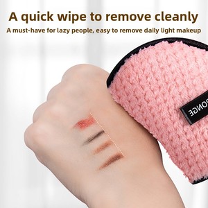 Esponja Mágica Limpiadora para Remover Maquillaje, Esponja Facial con Diseño de Piña, Pequeña, Impermeable, de Fibra de Terciopelo Ártico - Product Image 3