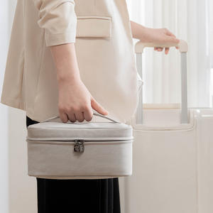 Bolsa de cosméticos de nailon impermeable de alto valor dos en uno, bolsa de almacenamiento de artículos de tocador de viaje de gran capacidad Simple de estilo europeo - Product Image 4