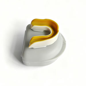 定制专业护牙套 足球模压护牙套 格斗技护牙套 运动防震护牙套 牙齿保护器 - Product Image 3