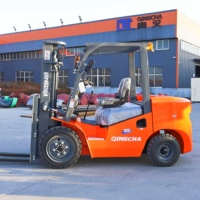 Chariot élévateur compact de 3 tonnes facile à utiliser avec moteur diesel, chariot élévateur diesel de 3,5 tonnes