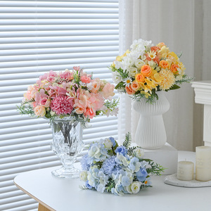 Bouquet de pivoines artificielles en soie, fleurs faites à la main, décoration de mariage, style moderne - Product Image 2