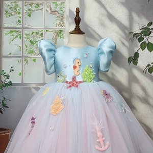 Abito da Principessa per Bambine con Applicazioni 3D Ocean World, in Raso Morbido, con Perle e Maniche a Sbuffo per Matrimoni, Compleanni e Feste - Product Image 2