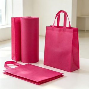 Rouleau de tissu non tissé en polypropylène (PP) pour sacs de courses, fourni directement par l'usine - Product Image 6