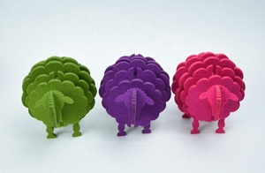 Cổ Điển Cảm Thấy Cừu Đế Lót Ly Nhiệt Cách Điện Pad Thân Thiện Với Môi Có Thể Tái Chế 6-Mảnh Bàn Tròn Trang Trí Bộ Vượt Qua EN71 - Product Image 6