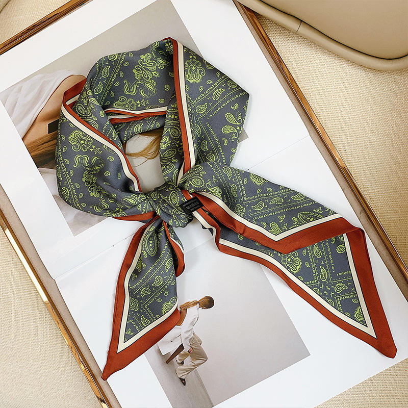 Treillis complet petit vert gris cajou