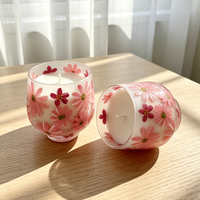 Bougie parfumée en verre peinte à la main avec des fleurs, cire de soja, artisanat unique, aromathérapie, décoration d'intérieur, cadeau personnalisé pour la Saint-Valentin