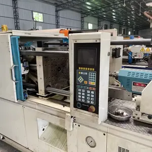 China Manufacturer sells 250 tons original servo injection molding machine plastic molding machine with drying hopper