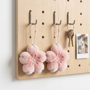 Porte-clés et breloque <span class=keywords><strong>de</strong></span> sac en peluche moelleuse en forme <span class=keywords><strong>de</strong></span> fleur <span class=keywords><strong>de</strong></span> cerisier Sakura, design anime, avec chaînes - Product Image 4