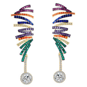 <span class=keywords><strong>Orecchini</strong></span> Pendenti Lunghi Simmetrici con Zirconi Cubici Arcobaleno, <span class=keywords><strong>Disegno</strong></span> a Linee Casuali, Gioielli Colorati per Donne, Feste e Carnevale - Product Image 6