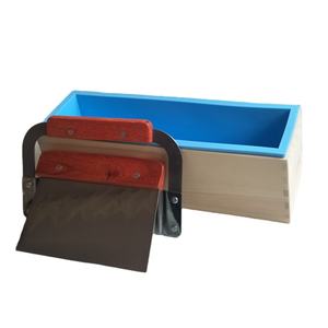 BPA Free di alta qualità facile rilascio 1200 ml Silicone pagnotta <span class=keywords><strong>sapone</strong></span> <span class=keywords><strong>stampi</strong></span> con legno regolabile <span class=keywords><strong>sapone</strong></span> Cutter - Product Image 3