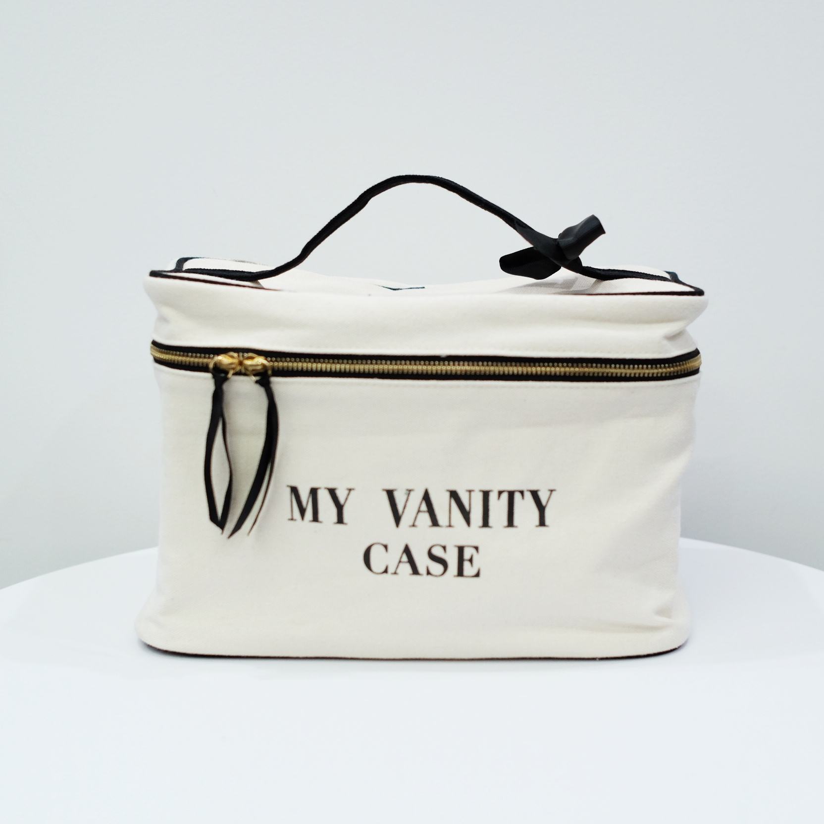 Vanity Case 30*21.5*8cm $2.72