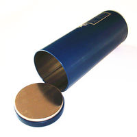 Boîte à thé cylindrique en métal avec couvercle à bouchon