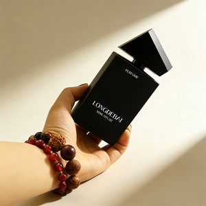 High-quality Customizable Men's square 50ml and 100ml Transparent Matte Black Glass <b>Perfume</b> Spray <b>Bottles</b> and Paper Boxes - Product Image 3
