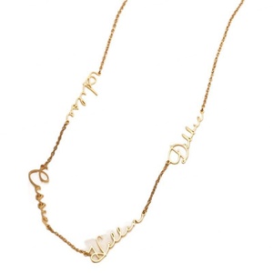 Joyería Personalizada de Acero Inoxidable, Collares con Letras Cursivas Chapadas en Oro Real de 18K con PVD Antideslustre para Mujeres y Niñas - Product Image 1