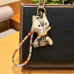 Porte-clés Vantage portable en forme d'animal de dessin animé, fait main en tissu doux, avec fleur 3D et motif chat, pour femme, breloque de sac à main - Product Image 3
