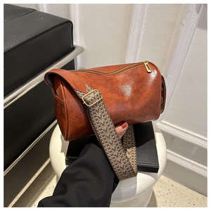 2026 new women's Pu leather casual bag shoulder bag luxury women's crossbody bag - Product Image 2