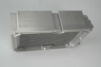 Profilé d'extrusion d'aluminium personnalisé refroidisseur d'eau en aluminium radiateur de refroidissement par eau liquide en aluminium