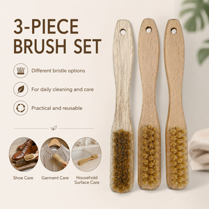 Brosse de nettoyage en bois de hêtre laqué à poils rigides blanchis avec boucle de suspension pour chaussures et bijoux – Vente en gros - Product Image 5