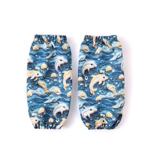 The Waterproof <b>Apron</b>, Oven Gloves, Sleeve Covers and Heat-resistant Pad Set Is Suitable for Restaurants and Home <b>Kitchens</b> - Product Image 3