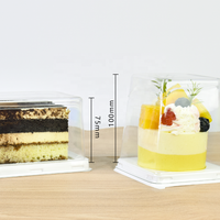 Nouvelle conception de boîte d'emballage en plastique PET transparent carré pour tiramisu, cupcakes, pâtisserie, boîte à gâteau jetable pour mariage