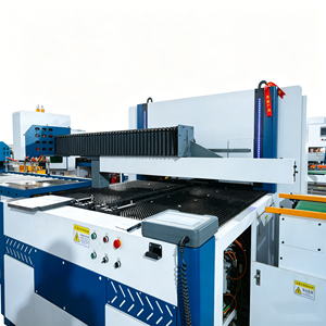 เครื่องดัดโลหะแผ่น CNC อัตโนมัติเต็มรูปแบบ ขนาด 1.2 เมตร พร้อมระบบป้อนวัสดุด้วยระบบสุญญากาศ สำหรับการผลิตเฟอร์นิเจอร์เหล็กและตู้เหล็ก - Product Image 2