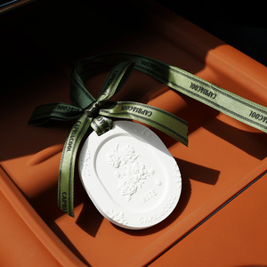 Usine En Gros Parfum De Voiture Parfum Durable Gardenia Floral Osmanthus Parfum Pendentif Parfum De Voiture - Product Image 4