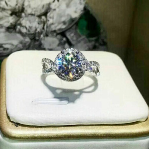 Anello di Fidanzamento a Doppia Fila con Sei Punte e Pavé per Donne, Elegante Gioiello da Matrimonio - Product Image 1