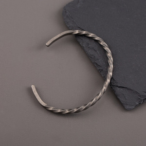 Twisted Square Line <b>Titanium</b> Steel Open Bracelet Unisex Jewelry 3mm For Couple Fashion Accessory - Product Image 4