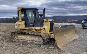 Excavadora Komatsu D41 original usada de segunda mano y de alta calidad a buen precio - Product Image 2