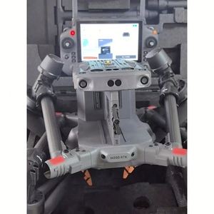 Matrice M350RTK pour la cartographie par drone, Matrice M300 pour la photographie aérienne, et M30T pour l'imagerie thermique avec charge utile multi-cardan - Product Image 5