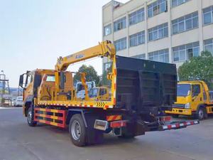 Camion de dépannage à plateau plat Howo 5-6 tonnes avec grue pour le sauvetage d'urgence, camion de dépannage 4x2 avec grue hydraulique, camion de dépannage à plateau plat - Product Image 6