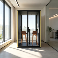 Cabine de réunion de bureau compacte, portable, insonorisée, isolation acoustique pour les négociations et discussions d'équipe quotidiennes