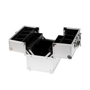 Caja organizadora de maquillaje profesional de aleación de aluminio con almacenamiento de tres capas para herramientas de belleza cosmética, uso doméstico, negro y plateado - Product Image 3