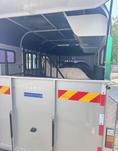 2024 Venta caliente <span class=keywords><strong>3</strong></span> Horse Trailer Horse Float Partición extraíble de bajo mantenimiento - Product Image 4