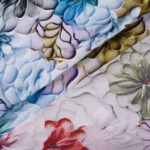 Free Samples Tana Lawn Pure Cotton Digital Custom Impresso Liberty London Fabric para Vestido, Camisa e Roupas - Product Image 3